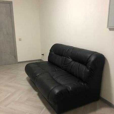 Apartment On Zarwanska Street Kamianets-Podilskyi Εξωτερικό φωτογραφία