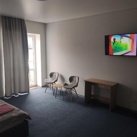 Apartment On Zarwanska Street Kamianets-Podilskyi Εξωτερικό φωτογραφία